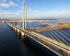 Скільки мостів Києва в аварійному стані