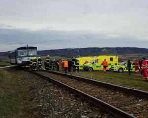 Зіштовхнулися два потяги: є постраждалі