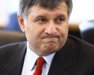 Аваков: Любое применение силы на выборах будет прекращаться