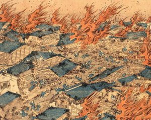 Сгорели 200 буддистских монастырей