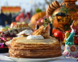 Розваги, пригощання млинцями та ярмарки: Полтавський район святкує Масляну