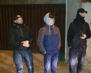 Підлітки з&#039;ясовували стосунки з ножами та стріляниною