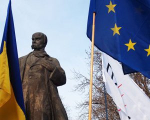 Посли тринадцяти  країн продекламували вірші Тараса Шевченка