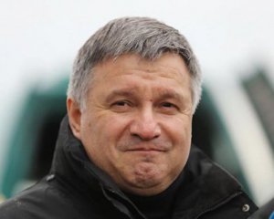 У Порошенко ответили Авакову на обвинения в подкупе