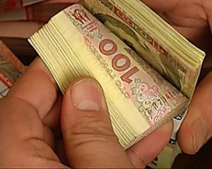 Листоноша забрала в односельчанки 4 тисячі гривень