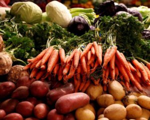 Ціни впали: чому подешевшали овочі борщового набору