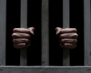 Чиновника посадили на 3 года в тюрьму