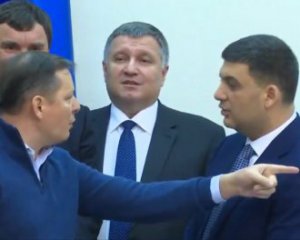 Аваков предлагает Кабмину до выборов заседать в закрытом режиме