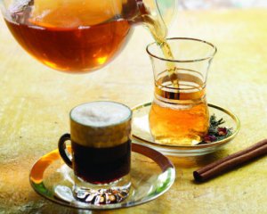 Виявили умови, за яких звичайні чай і кава спричиняють рак