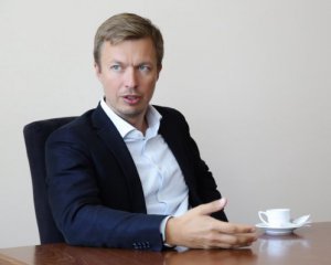 ЦИК распределила квоты окружных избиркомов в пользу Порошенко - Николаенко
