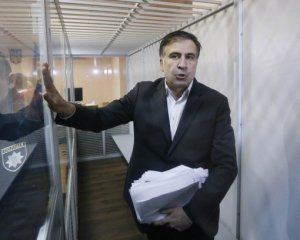 Его даже в самолет не пустят: Авакова насмешили планы Саакашвили вернуться в Украину