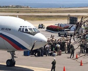Пояснили, чому російські літаки із військовими прибули до Венесуели