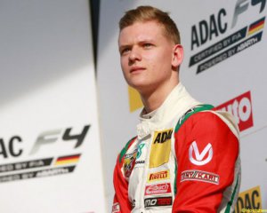 Син Міхаеля Шумахера дебютував у Формулі-1