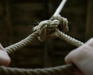 Школярка повісилася після суперечки із матір'ю хлопця
