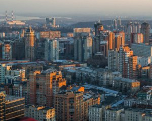 Сколько квартир продают в Киеве