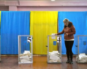 Сегодня украинцы выбирают президента
