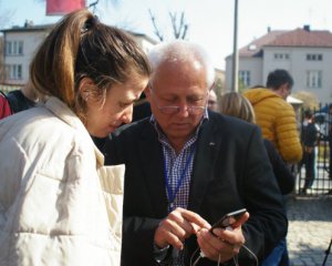 За кого голосують українці у Кракові: перші результати