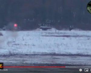 Видео дня: украинские военные отправили боевику посылку