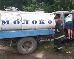 На Рівненщині поліція затримала п&#039;яного чоловіка, який &quot;замінував&quot; молоковози