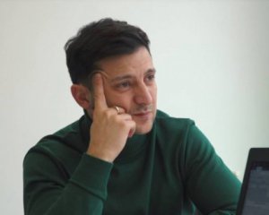 Зеленський просуває свою дату дебатів і збирає питання в мережі