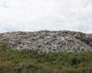 У полтавському селі не знають, що робити зі сміттям