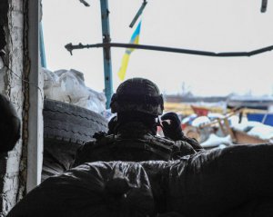 Трьох окупантів поранили, чотирьох ліквідували: як минула доба на Донбасі