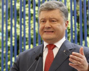 Порошенко: Приезд Крючкова - это предвыборные технологии Коломойского