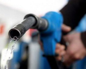 Росія більше не хоче продавати бензин Україні: подробиці