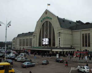 Затримали чоловіка, який повідомив про замінування столичного вокзала