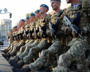 Рух на НАТО і відсутність призову — у Зеленського зробили чергову заяву