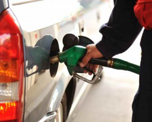 Цена на нефть выросла: сколько стоит топливо сегодня