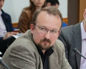 &quot;РФ вирішує кілька проблем&quot; - експерт назвав несподівані версії видачі паспортів