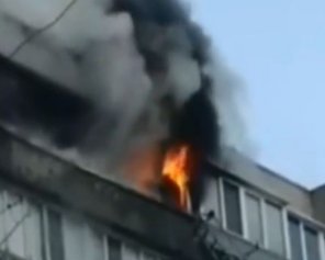 Женщина подожгла квартиру, чтобы покончить с собой