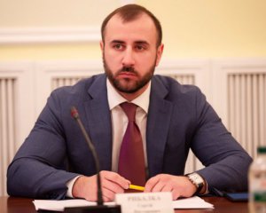 Сергей Рыбалка призвал президента Украины подписать принятый парламентом закон о стопроцентной гарантии вкладов в национализированном Приватбанке
