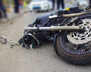 Юний мотоцикліст отримав тяжкі травми