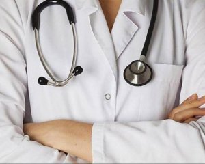 Яку небезпеку ховають медичні халати