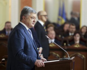 Порошенко дал судебные установки Зеленскому