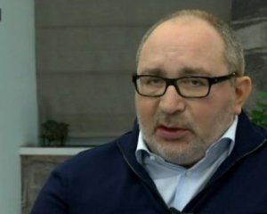 Кернес хоче знести волонтерський намет і повернути вулиці радянську назву