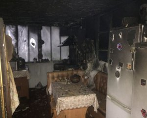 Пожежа, опіки, лікарня - на Полтавщині чоловік сам загасив квартиру