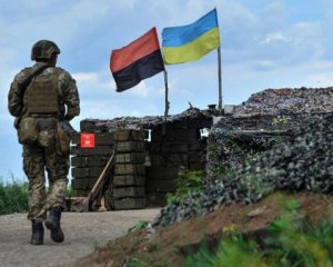 Война на Донбассе: украинских военных обстреляли из запрещенных минометов
