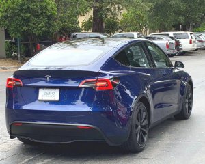 Tesla Model Y вперше побачили на вулиці