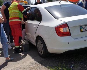 На перекрестке произошла масштабная авария, есть пострадавшие