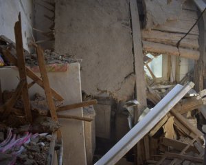 Боевики обстреляли жилые дома на Донбассе