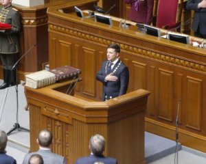 &quot;Сувениров не нужно&quot; - Зеленский призвал эмигрантов вернуться в Украину