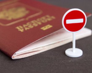Пенсій і роботи не буде: пояснили, яку пастку мають паспорти РФ