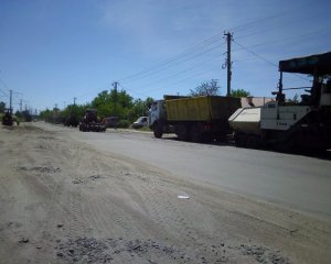 Розпочали ремонт дороги на Микільське через Терешки