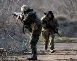 Боевики обстреляли украинские позиции из минометов, есть раненый