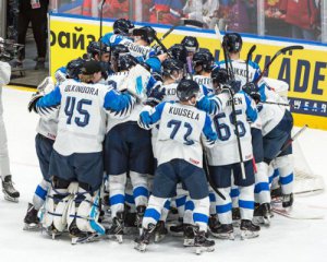 У фіналі чемпіонату світу з хокею зіграють Фінляндія і Канада