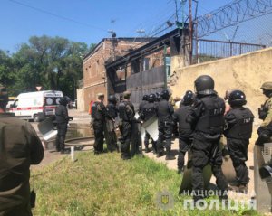 Прокуратура перевірить скарги в'язнів з бунтівної колонії