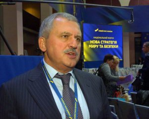 Сенченко заявив про вихід із партії "Батьківщина"